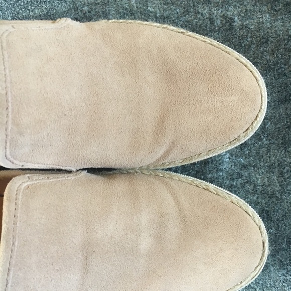 Dolce Vita slip ons - Picture 3 of 7